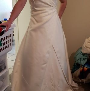 Wedding dress